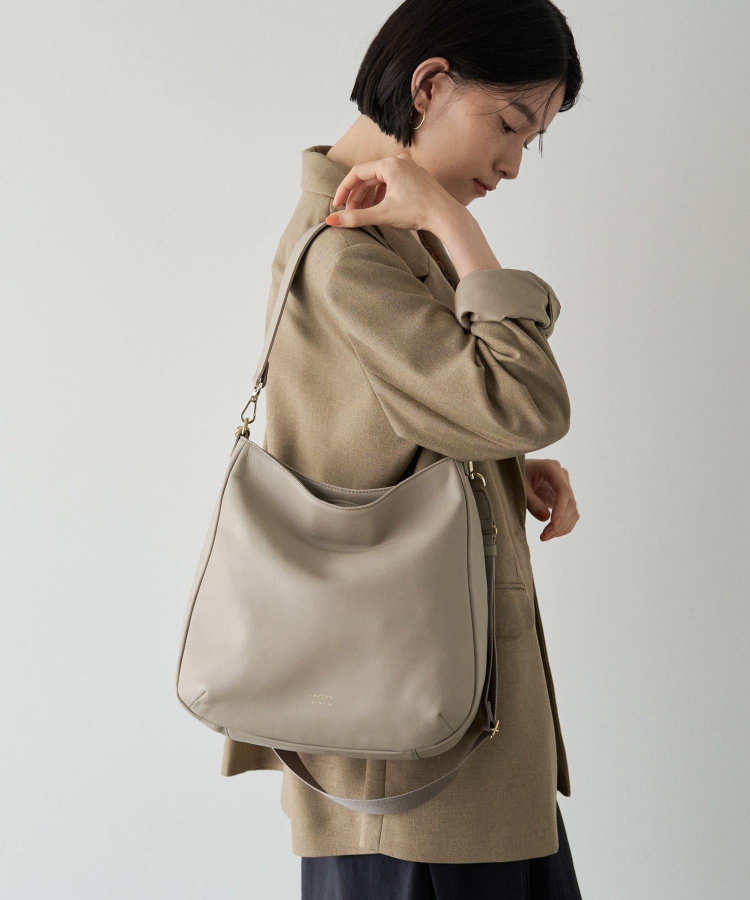 Russet [Soft leather] Large shoulder bag